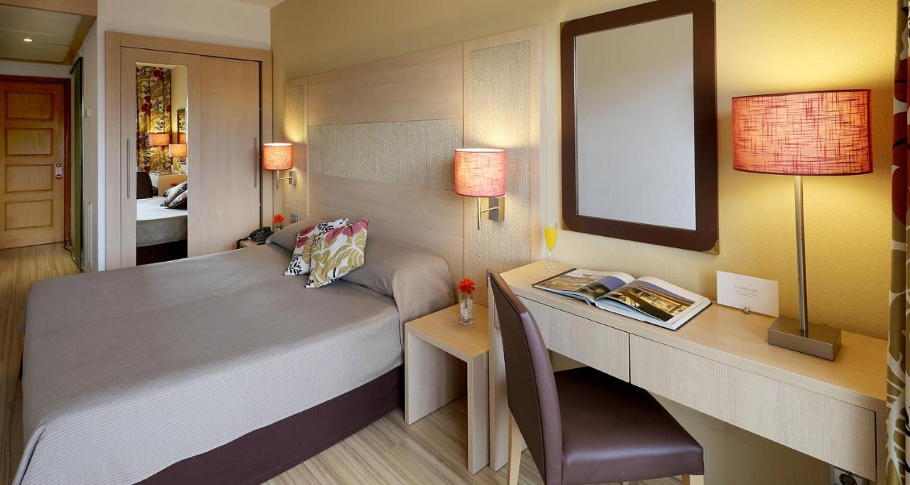 Augusta Club & Spa - Adults Only Льорет-де-Мар Экстерьер фото