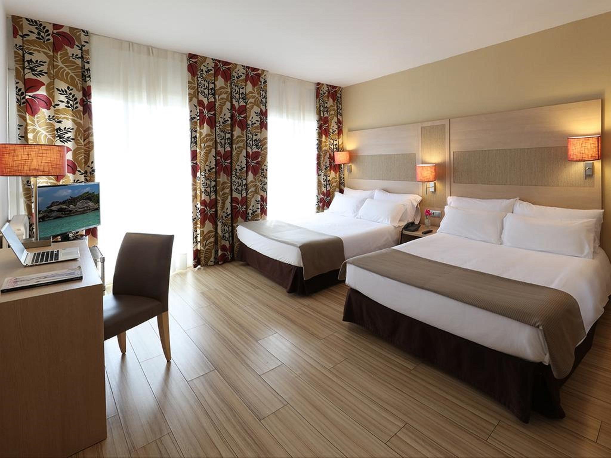Augusta Club & Spa - Adults Only Льорет-де-Мар Экстерьер фото