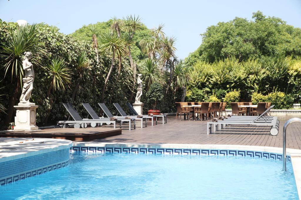 Augusta Club & Spa - Adults Only Льорет-де-Мар Экстерьер фото