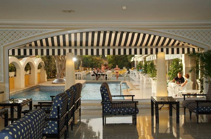 Augusta Club & Spa - Adults Only Льорет-де-Мар Экстерьер фото
