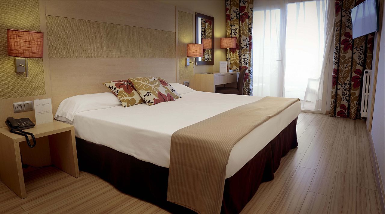 Augusta Club & Spa - Adults Only Льорет-де-Мар Экстерьер фото
