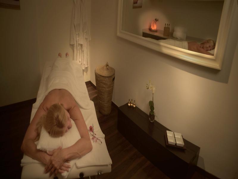 Augusta Club & Spa - Adults Only Льорет-де-Мар Экстерьер фото